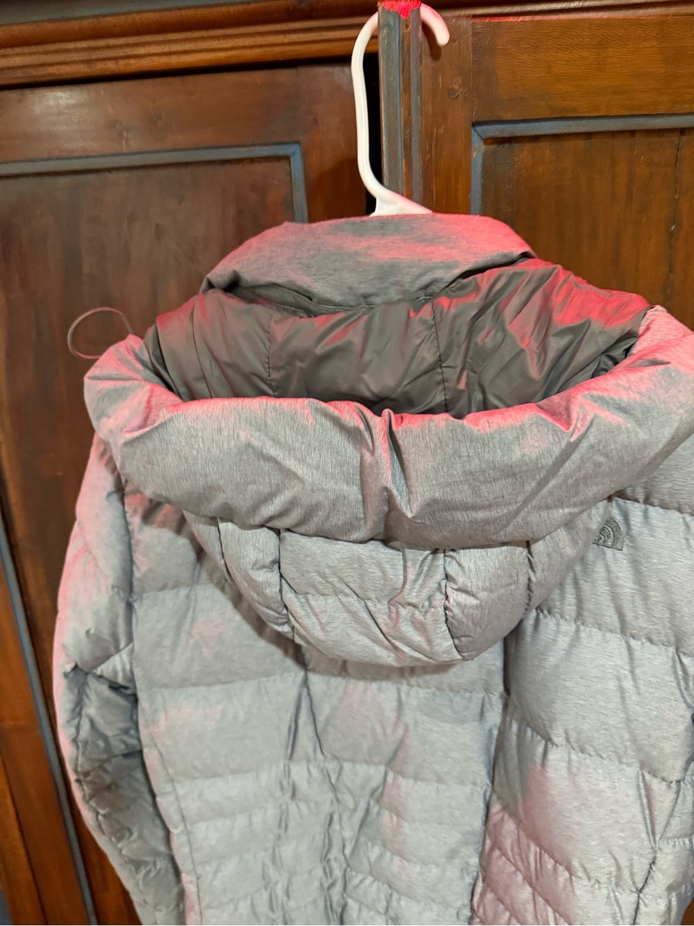The North Face Women's Long Quilted Hooded Puffer Coat in Light Gray - Picture 2 of 3